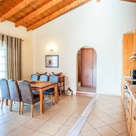 Villa Apolis Luxury *